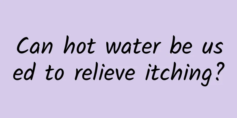 Can hot water be used to relieve itching?